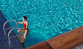 Piscina Cunard Line. CrucerosLujo.travel