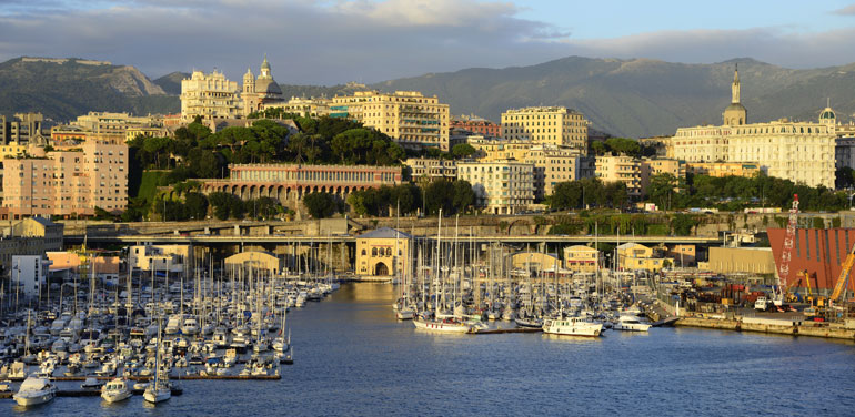 Cruceros Lujo desde Génova. CrucerosLujo.travel