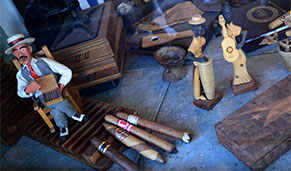 Visita Little Havana en Miami. SoloCruceros.com Visita Little Havana en Miami. SoloCruceros.com