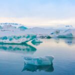 Icebergs in Glacier Lagoon, Iceland .